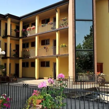 Tuscany House *